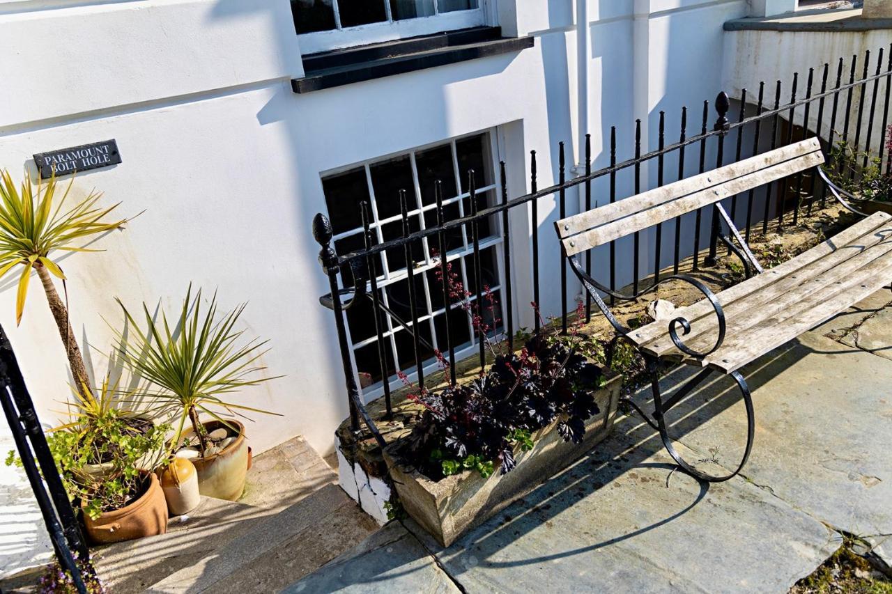 Paramount Apartments Ilfracombe, Arty Seaside Holiday Apartments エクステリア 写真